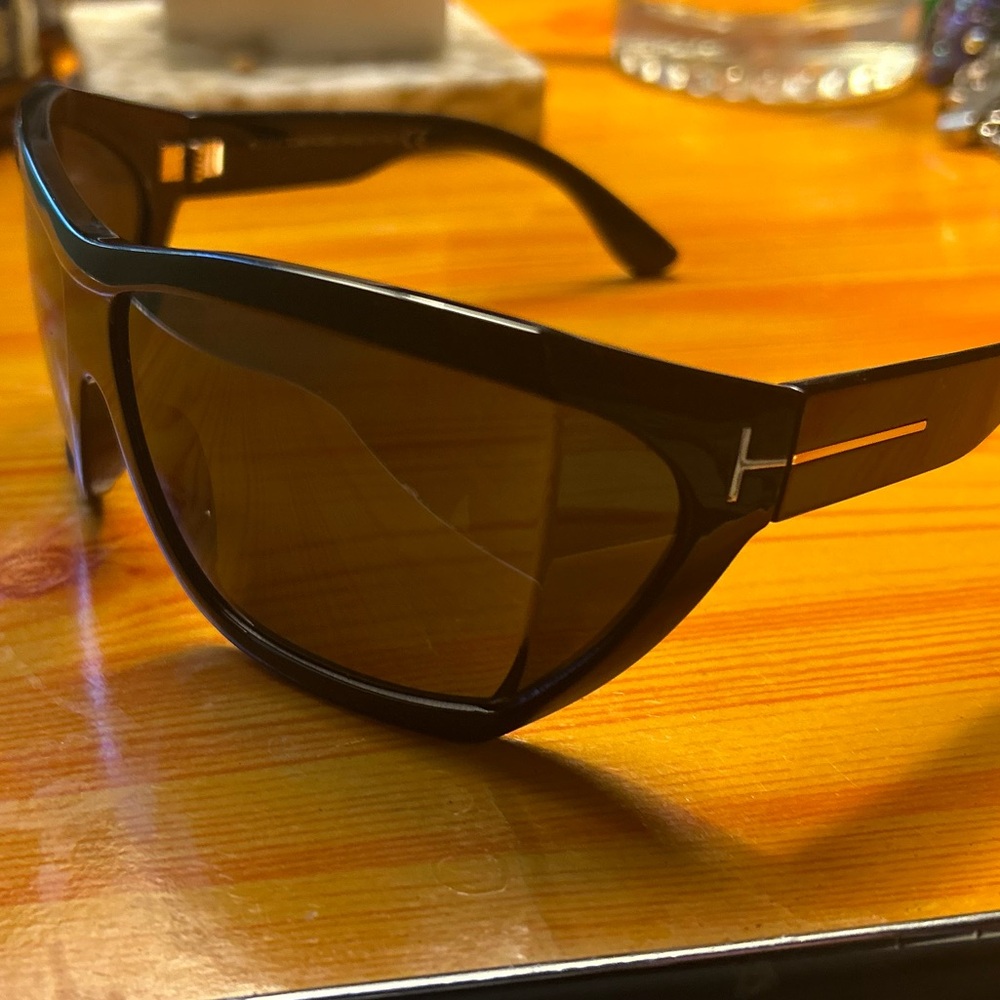 Tom Ford Sleek Black Sedgewick Sunglasses, Unisex